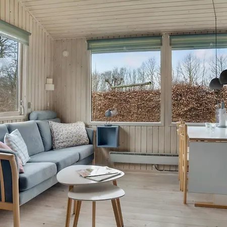 Amazing In With Kitchen Holiday home *